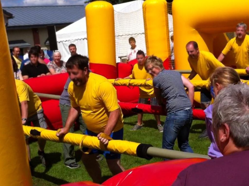 Menschenkickerverleih